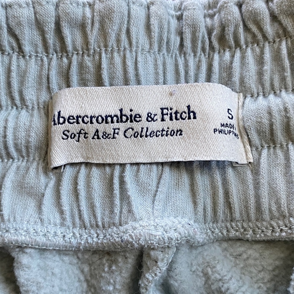 A&F | Cozy Short - Picture 5 of 6